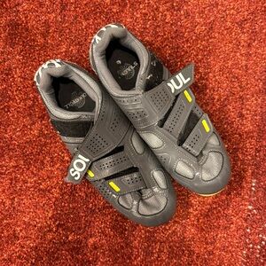 SoulCycle Pearl Izumi Spinning Bike Clip In Shoes